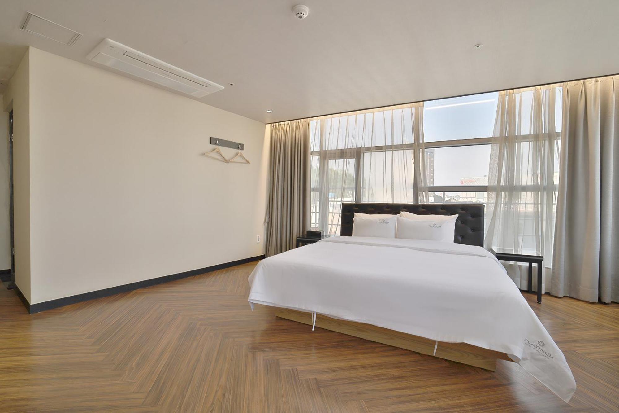 Busan Platinum Hotel Nampo Ngoại thất bức ảnh