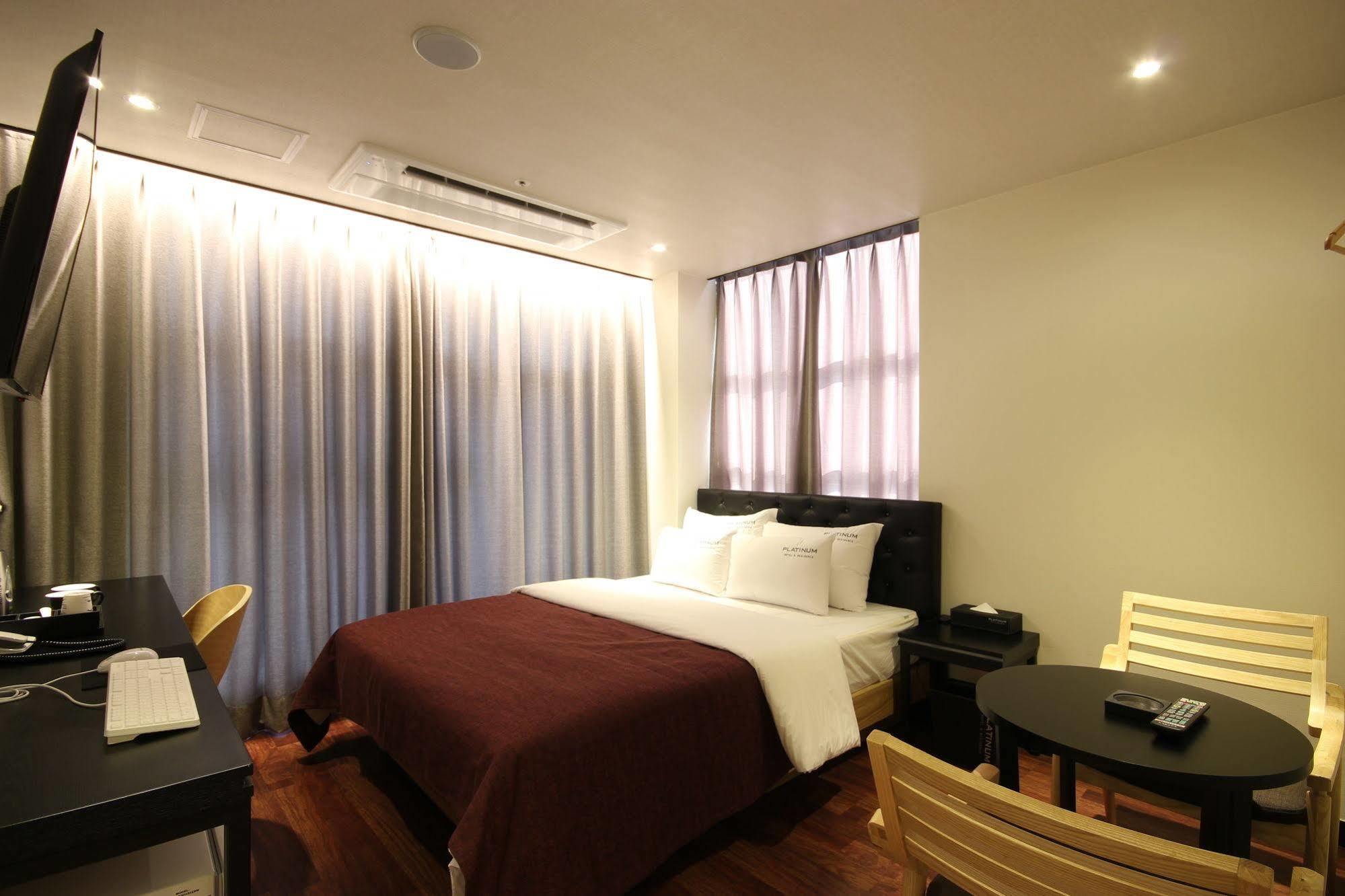Busan Platinum Hotel Nampo Ngoại thất bức ảnh