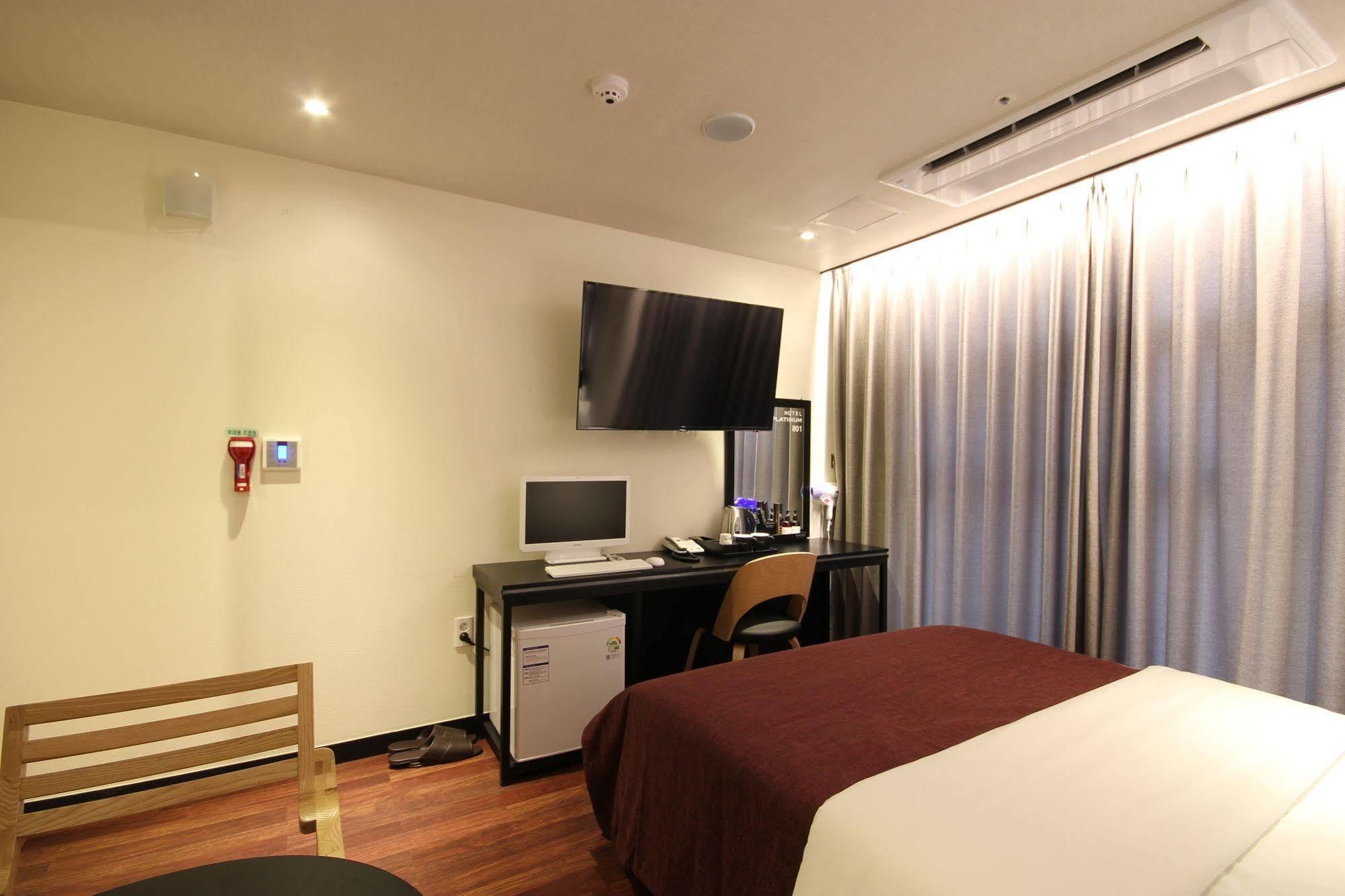 Busan Platinum Hotel Nampo Ngoại thất bức ảnh